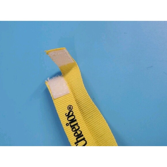 Cheerios Kids Snack Holder Not Talking Appx 5" Playfully Yours - Picture 7 of 9